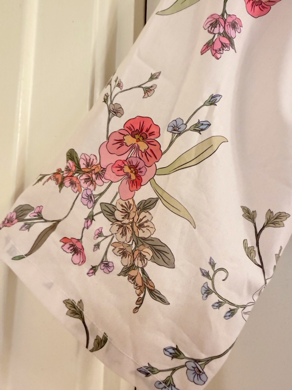 Hermoza / Francesca White Meadow Button-Front Midi Shirt Dress - Sz. M - NWT - Picture 5 of 15